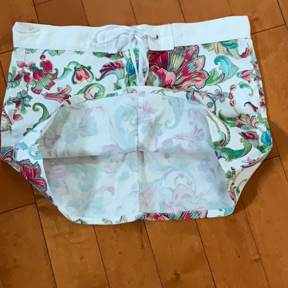 Summer skirt/cover-up - Picture 2 of 4